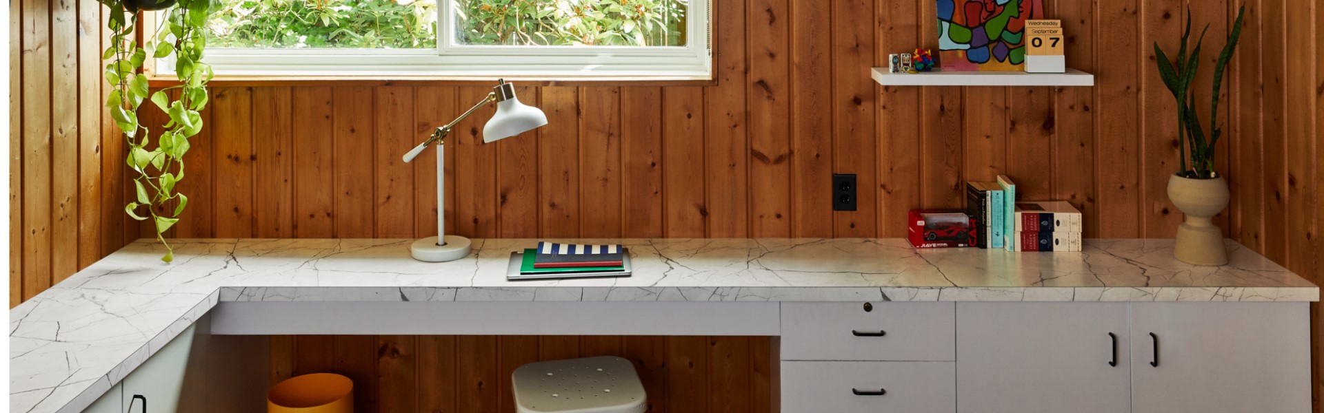 9916 Fractured Marble - 1920x600 JPEG