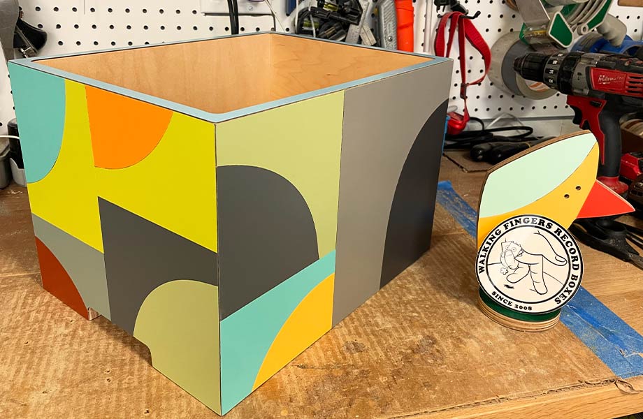 Walking Fingers Record Boxes